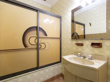 Venta Casa lote propio multifamiliar Pompeya