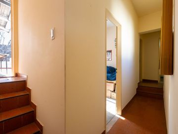 Venta Casa lote propio multifamiliar Pompeya