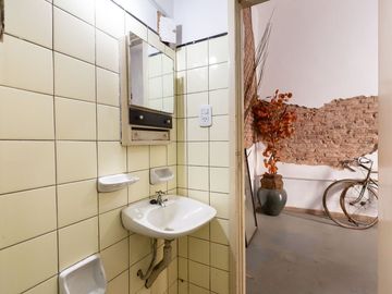 Venta Casa lote propio multifamiliar Pompeya