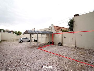 COCHERAS  GUEMES 900