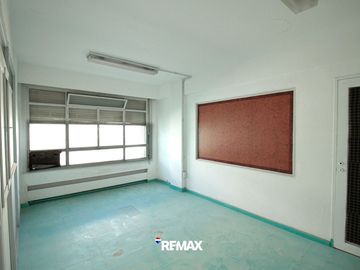 VENTA OFICINAS EN BLOQUE 130 M2  COLON Y DRAGO