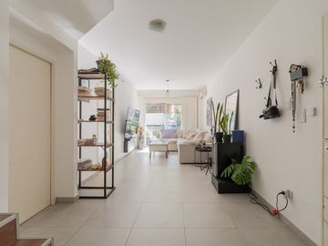 VENTA DEPARTAMENTO 2 AMB VILLA URQUIZA CON PILETA
