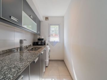 VENTA DEPARTAMENTO 2 AMB VILLA URQUIZA CON PILETA