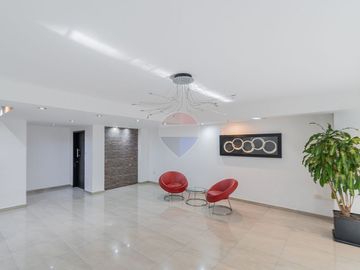 VENTA DEPARTAMENTO 2 AMB VILLA URQUIZA CON PILETA