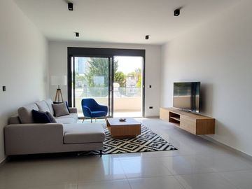 VENTA 3 AMBIENTES y PATIO a estrenar Monte Castro