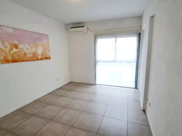 VENTA DPTO 2 AMB, COCHERA, BALCÓN, VICTORIA
