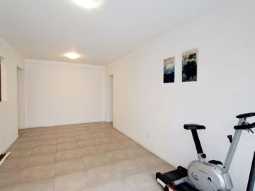 VENTA DPTO 2 AMB, COCHERA, BALCÓN, VICTORIA