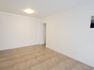VENTA DPTO 2 AMB, COCHERA, BALCÓN, VICTORIA