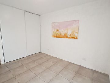 VENTA DPTO 2 AMB, COCHERA, BALCÓN, VICTORIA