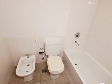 VENTA DPTO 2 AMB, COCHERA, BALCÓN, VICTORIA