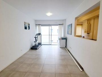 VENTA DPTO 2 AMB, COCHERA, BALCÓN, VICTORIA