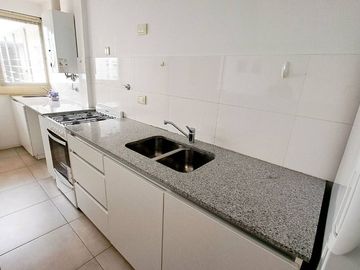 VENTA DPTO 2 AMB, COCHERA, BALCÓN, VICTORIA