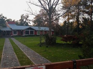 VENTA CASA 6 AMBIENTES  CLUB DE CAMPO EL MORO