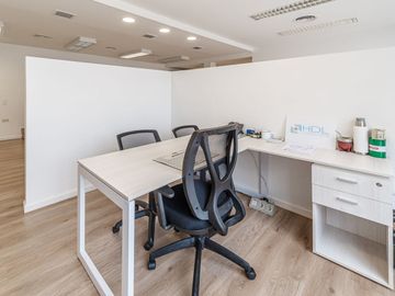 Venta OFICINAS refaccionadas en Retiro