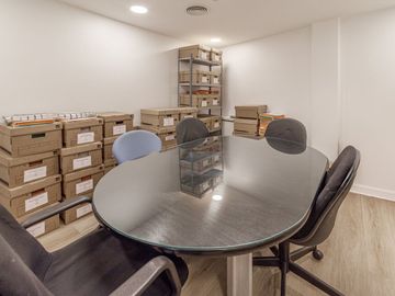 Venta OFICINAS refaccionadas en Retiro
