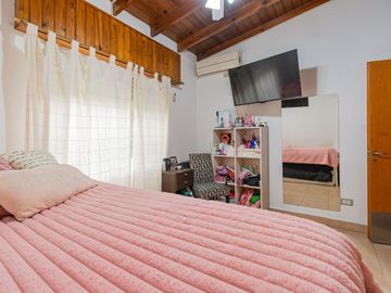 VENTA PH 4 AMB EN PARQUE CHAS