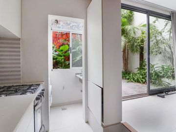 Venta Depto 2 amb Reciclado Jardin Patio Recoleta