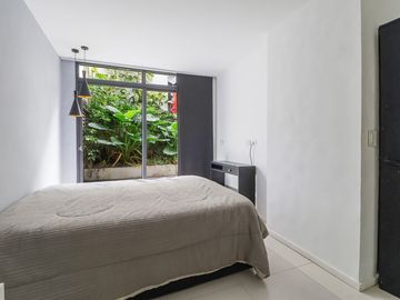 Venta Depto 2 amb Reciclado Jardin Patio Recoleta