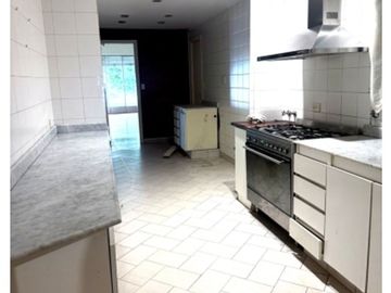 Recoleta Venta piso a reciclar 4 ambientes 252 M2