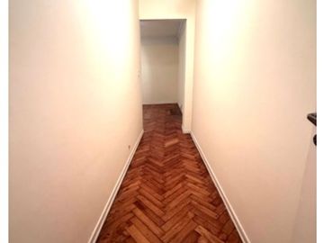 Recoleta Venta piso a reciclar 4 ambientes 252 M2