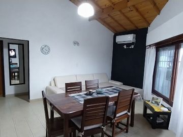 CASA AMPLIO PARQUE B. SAN JACINTO A METROS COSTA