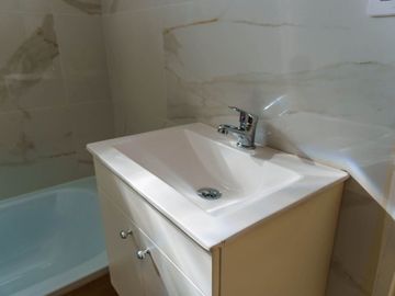 VENTA MONOAMBIENTE DIVIDIBLE C/BALCON V. MITRE