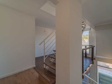 Duplex 3 amb terraza cochera venta Nuñez