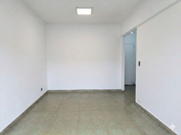 DEPTO 3 amb. en VENTA en Villa Pueyrredon C/BALCÓN