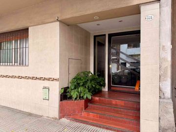 DEPARTAMENTO VENTA CABALLITO BALCON TERRAZA FRENTE