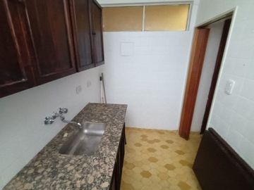 VENTA DEPARTAMENTO 2 AMBIENTES ALMAGRO