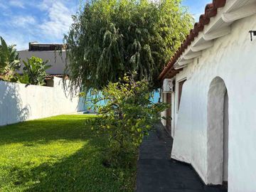 VENTA CASA 4 AMBIENTES VICENTE LOPEZ APTO CREDITO