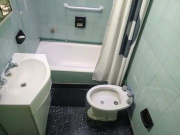 VENTA PH 3 AMBIENTES LINIERS PATIO APTO CREDITO