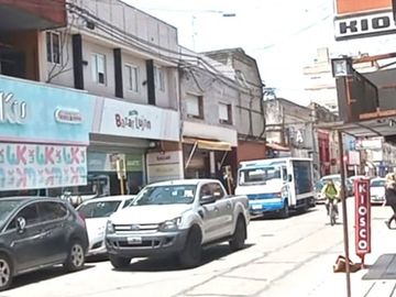 LOCAL EN LUJAN ZONA OESTE.