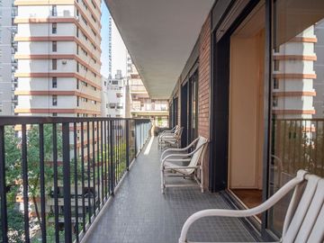 VENTA PISO 4 AMB CON BALCON COCHERA EN BELGRANO