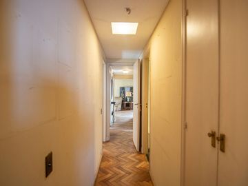 VENTA PISO 4 AMB CON BALCON COCHERA EN BELGRANO