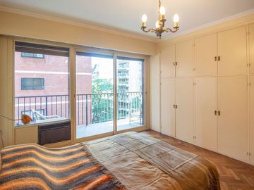 VENTA PISO 4 AMB CON BALCON COCHERA EN BELGRANO