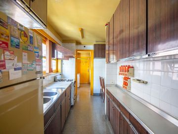 VENTA PISO 4 AMB CON BALCON COCHERA EN BELGRANO