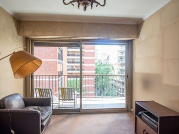 VENTA PISO 4 AMB CON BALCON COCHERA EN BELGRANO