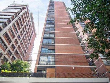 VENTA PISO 4 AMB CON BALCON COCHERA EN BELGRANO