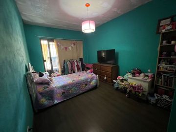 CASA 5 AMB, FONDO, COCHERA, PIÑEYRO