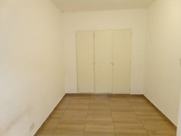 DEPARTAMENTO 2 AMB PTA BAJA PATIO CABA URGENTE