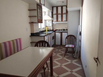 Departamento de 3 Ambientes Amplio-.Lacroze 1900