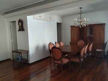 Departamento de 3 Ambientes Amplio-.Lacroze 1900