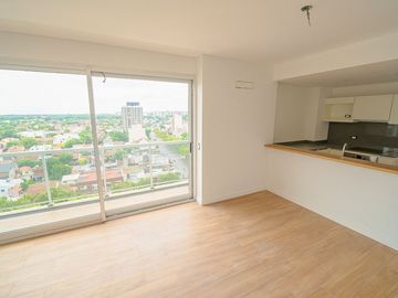 VENTA DEPARTAMENTO 2 AMBIENTES PISO ALTO LA LUCILA