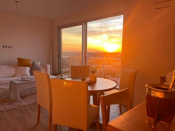 VENTA DEPARTAMENTO 2 AMBIENTES PISO ALTO LA LUCILA