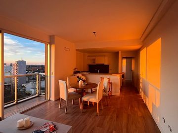 VENTA DEPARTAMENTO 2 AMBIENTES PISO ALTO LA LUCILA
