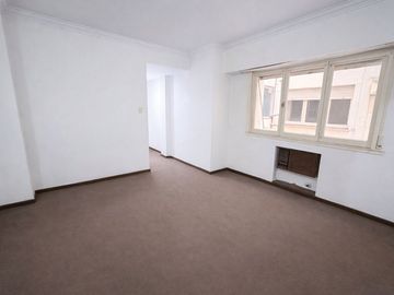3 AMBIENTES CON DEPENDENCIA  VENTA COLEGIALES CABA