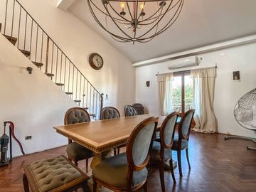 VENTA CASA PH OLIVOS 5 AMBIENTES DUPLEX