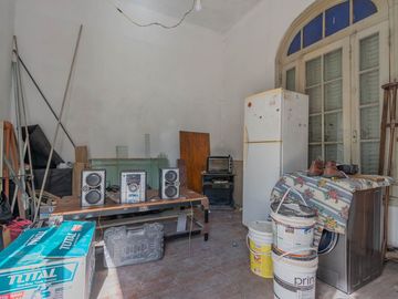 Casa en venta 6 Amb Flores lote propio