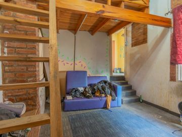 Casa en venta 6 Amb Flores lote propio